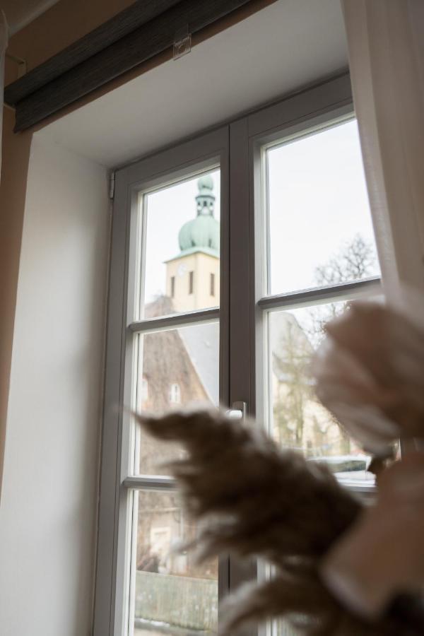 Апартаменты Urlaubsfreude Biedermann Haus Blumenglueck - Rose Зебниц Экстерьер фото