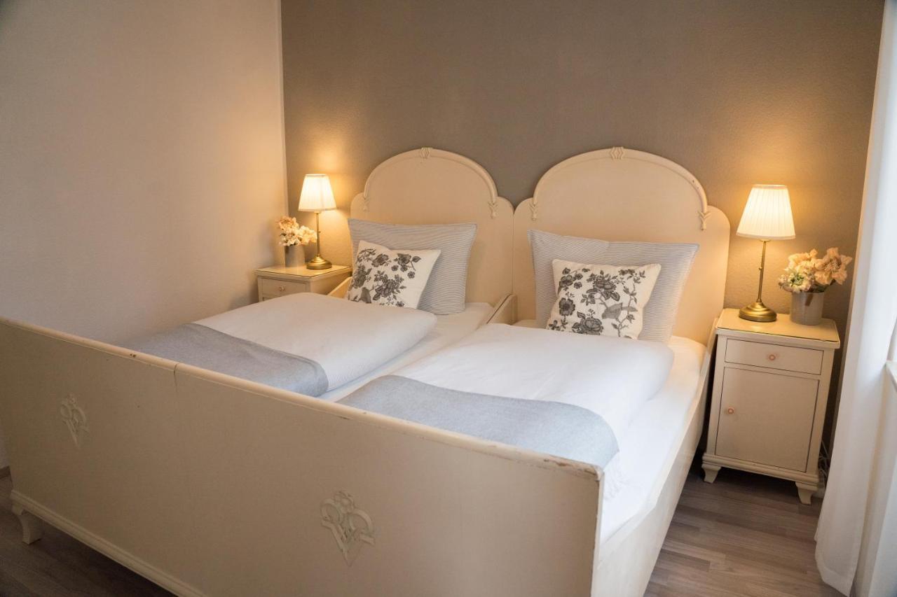 Апартаменты Urlaubsfreude Biedermann Haus Blumenglueck - Rose Зебниц Экстерьер фото